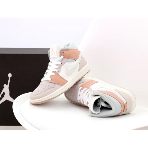 Nike Air Jordan 1 Retro High BG Nike Air Jordan 1 Retro High BG